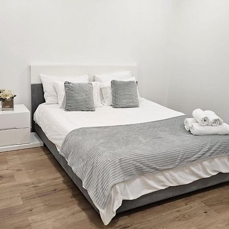 Apartamento T3 Em Lisboa/ Келуш Екстер'єр фото
