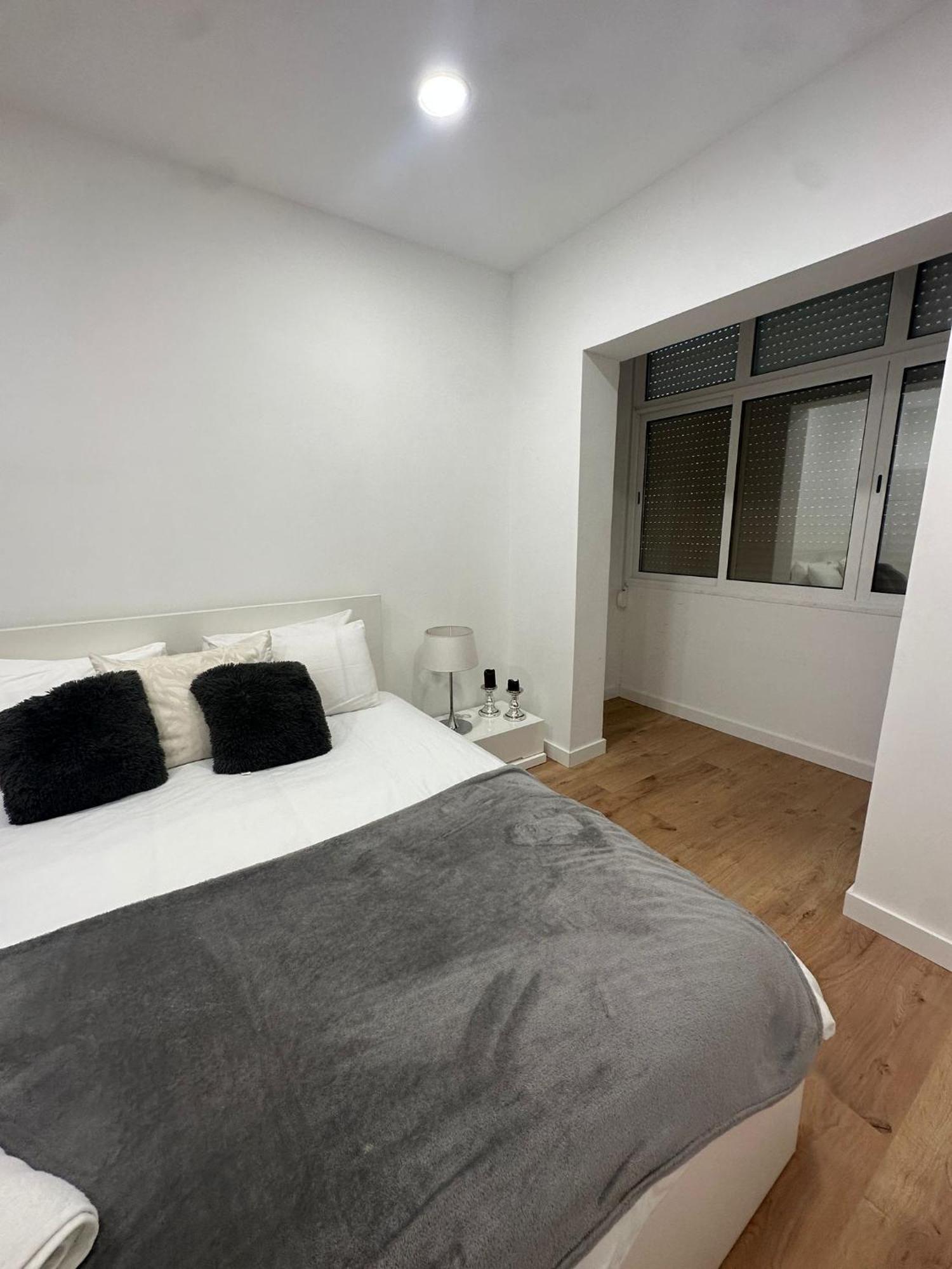 Apartamento T3 Em Lisboa/ Келуш Екстер'єр фото