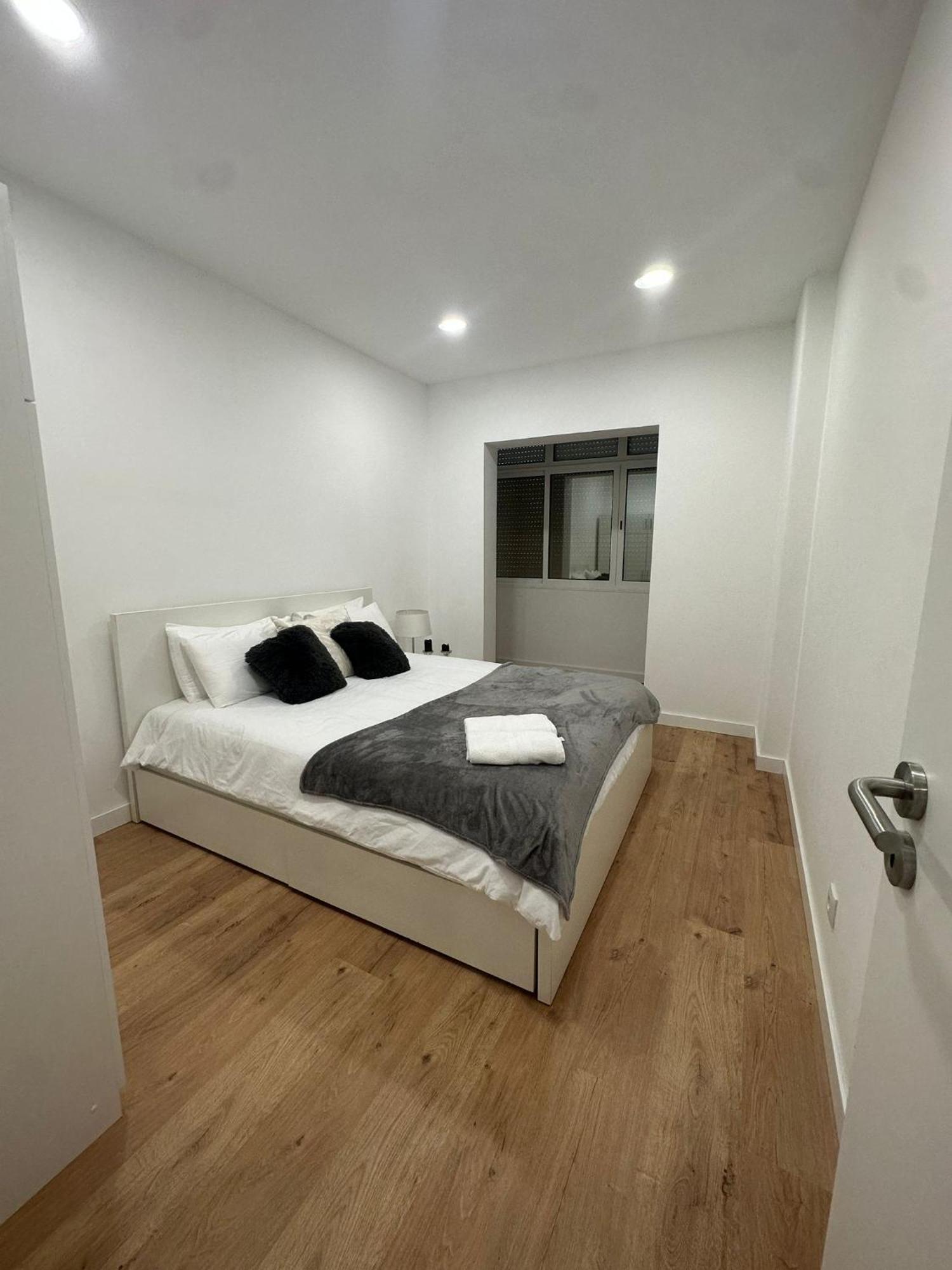 Apartamento T3 Em Lisboa/ Келуш Екстер'єр фото